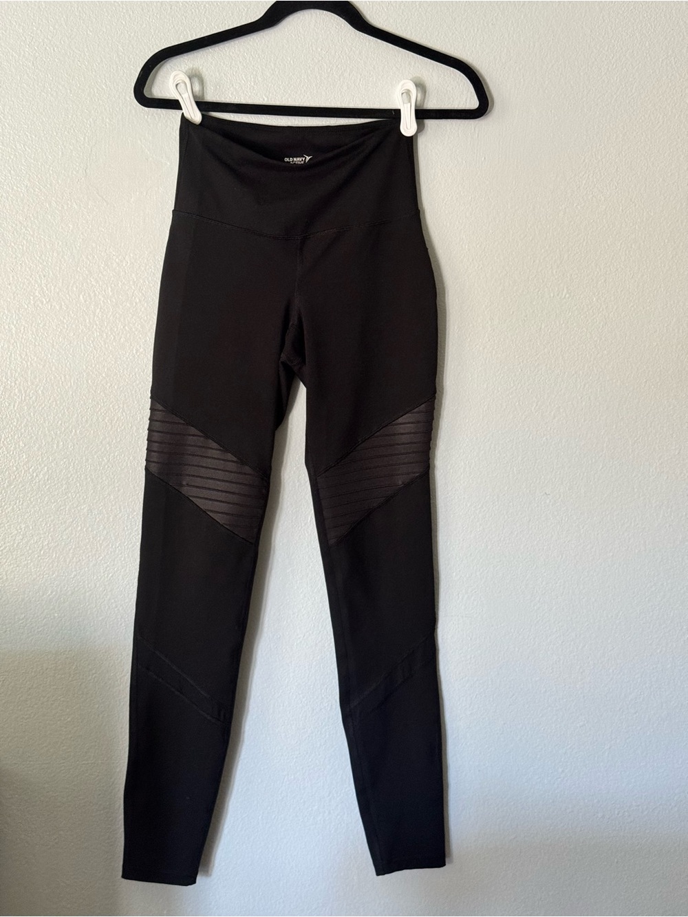 Old Navy Active Go-Dry Black Moto Leggings - Size:Small (Tall)